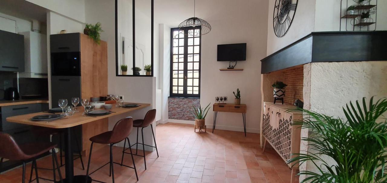 Appartement Duplex Au Coeur Du Centre Historique Bergerac Buitenkant foto